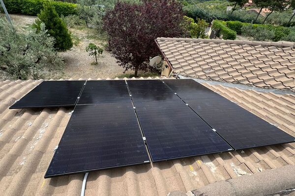 Impianto fotovoltaico 6 kWp - batteria 10 kWh