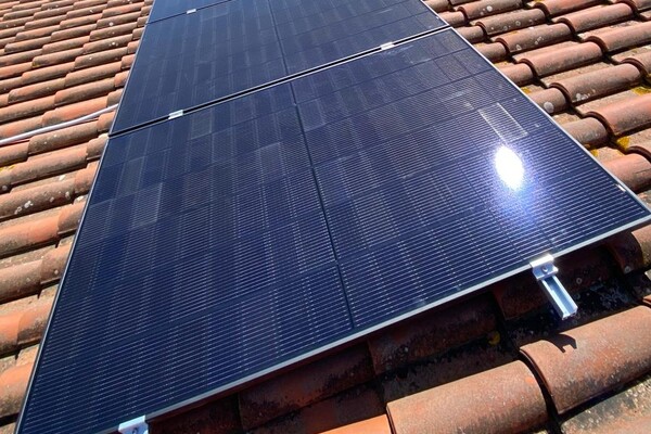 Impianto Fotovoltaico 4 kWp e batteria accumulo 10 kWh